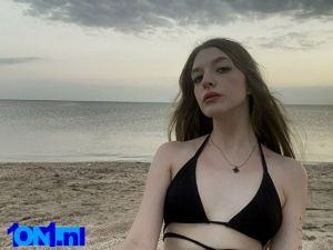 AliceCute3