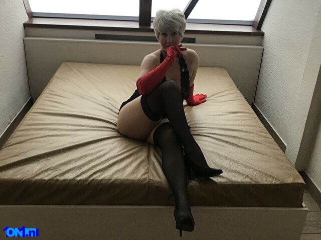 BlondNelly foto 23