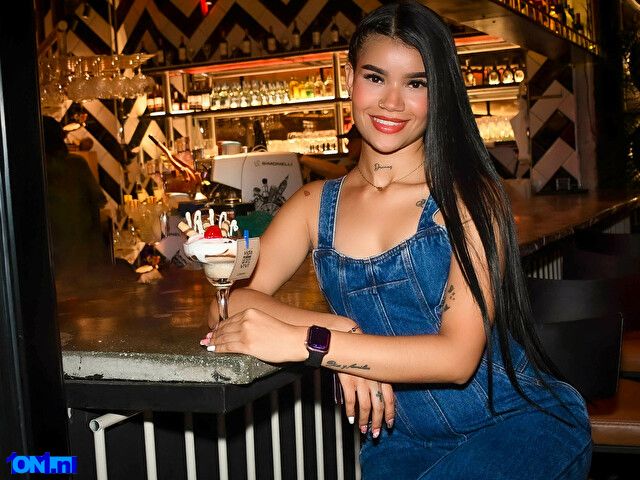 CharlieAdams foto 42