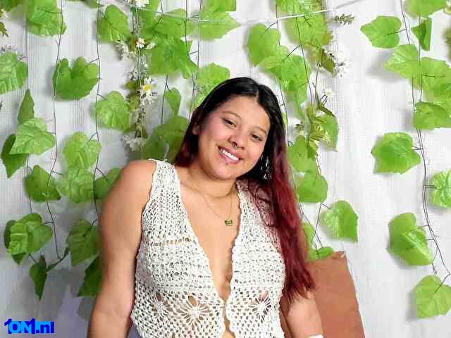 CoralineHale foto 53