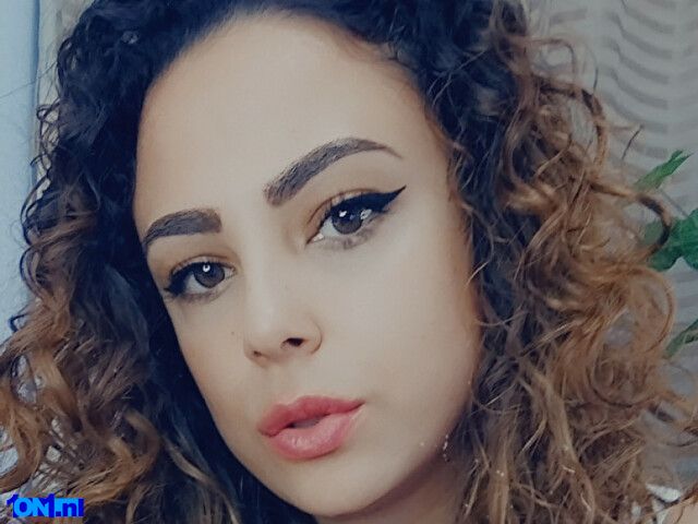 Curlypretty preview 3