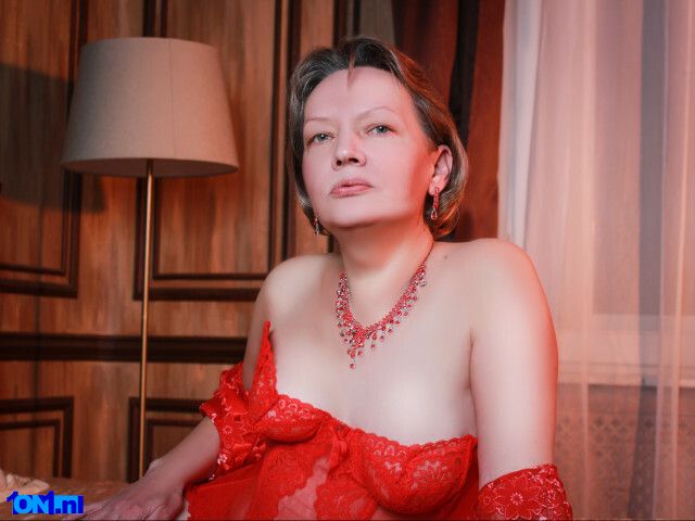 Fuckgranny preview 4