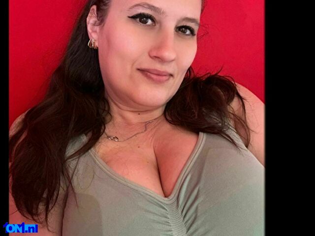 GorgeousOne preview 4