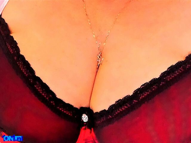 HugeBooobs preview 3