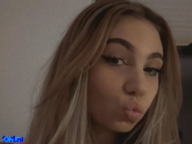 LilyWet foto 10