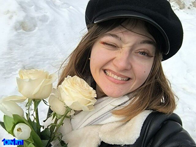 MelaniOrange preview 1