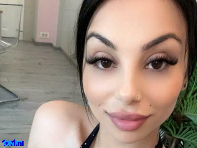 MissSiennaa preview 4