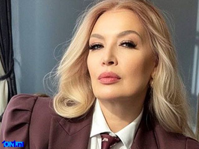 MistressGina preview 1