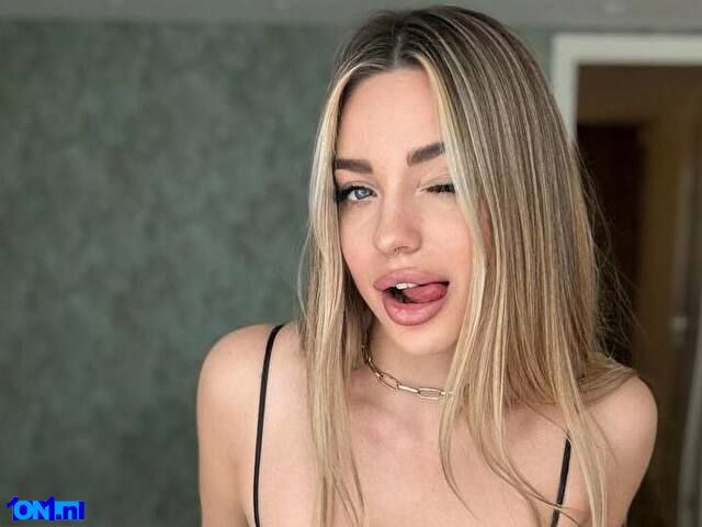 Nicoleyouth preview 1