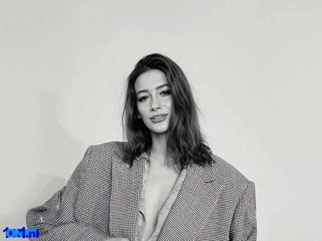 Nicolle foto 19