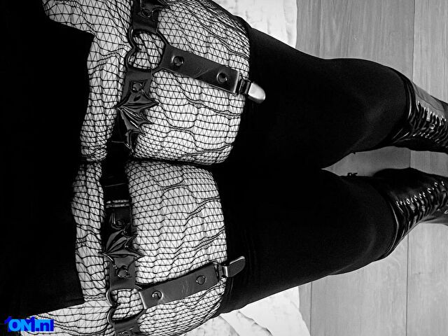 SeleneVladis foto 19