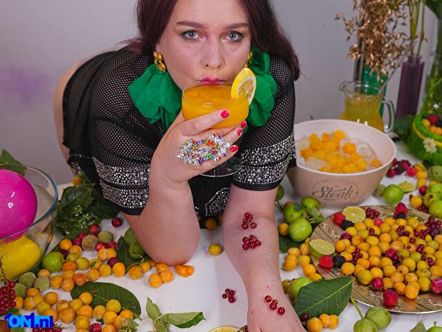 SinFulTitsDD foto 17