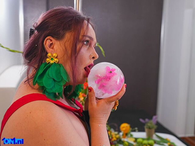 SinFulTitsDD foto 20