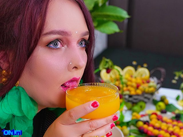 SinFulTitsDD foto 39