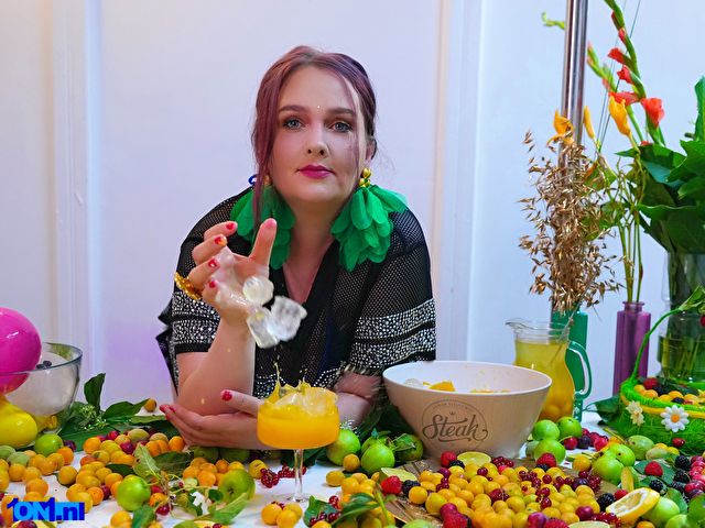 SinFulTitsDD foto 40