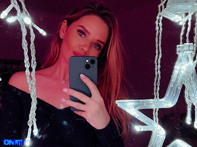 SquirtJulia foto 12